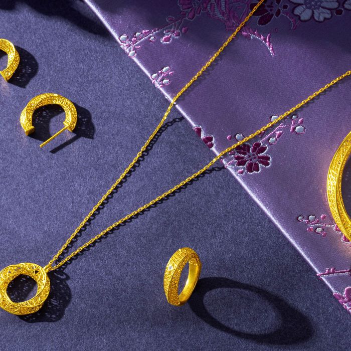 Gold Wedding Jewellery: 10 Most Popular Bridal Gold Pieces Every Bride Wants in 2026