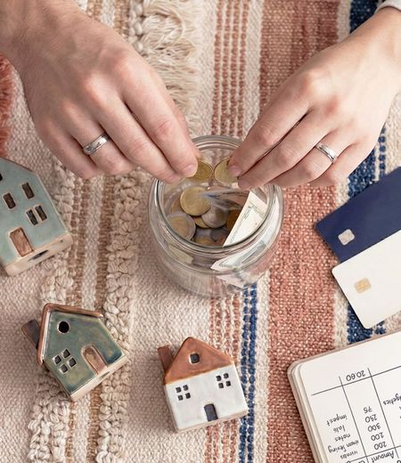 Financial Planning for Newlyweds: A Couple's Guide to Joint Accounts, Budgeting & Saving