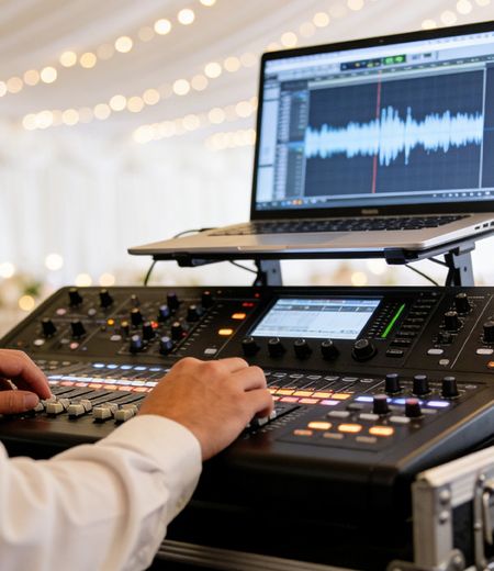 Wedding Day Music | Your Complete Guide to Planning a Wedding BGM Playlist