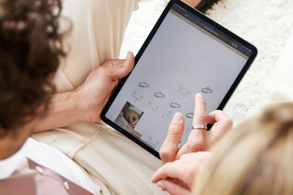 Custom Wedding Ring Process: How Long Does It Take and What Does It Cost?