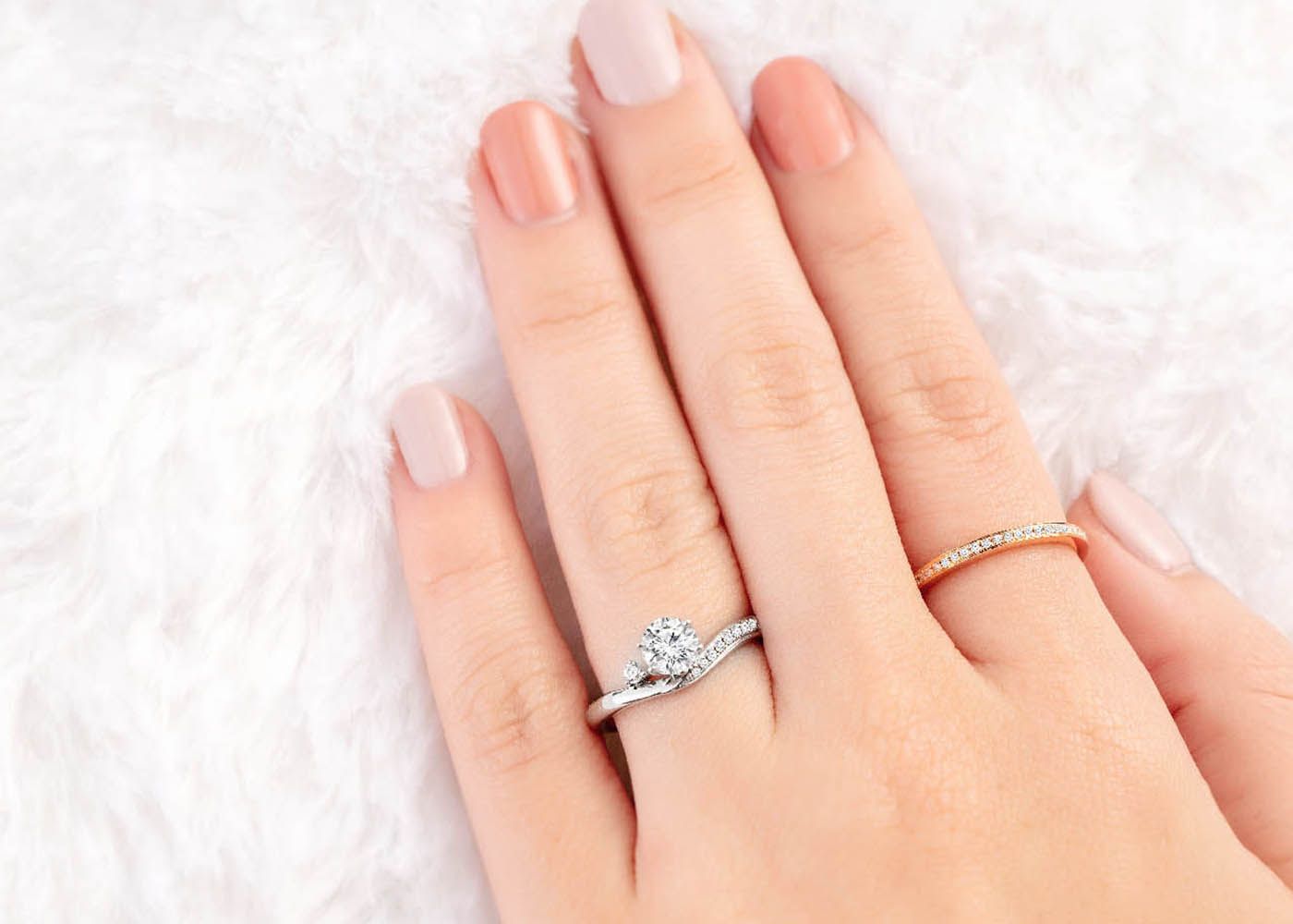 Diamond Wedding Ring Shopping: Understanding GIA 4C Standards So You Don't Overspend