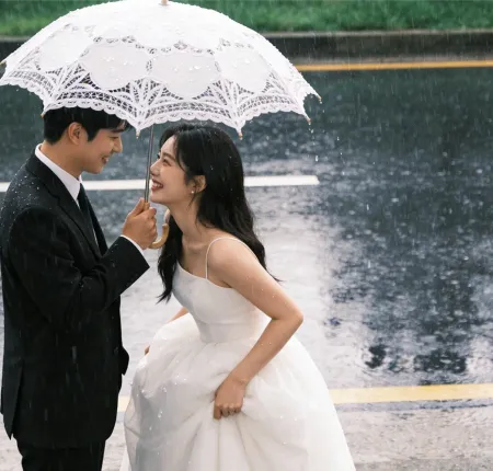 婚紗照天氣攻略｜陰天、晴天、雨天拍出來差在哪？