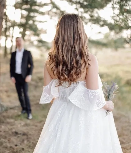 當女生主動求婚:愛情裡沒有誰該單膝下跪